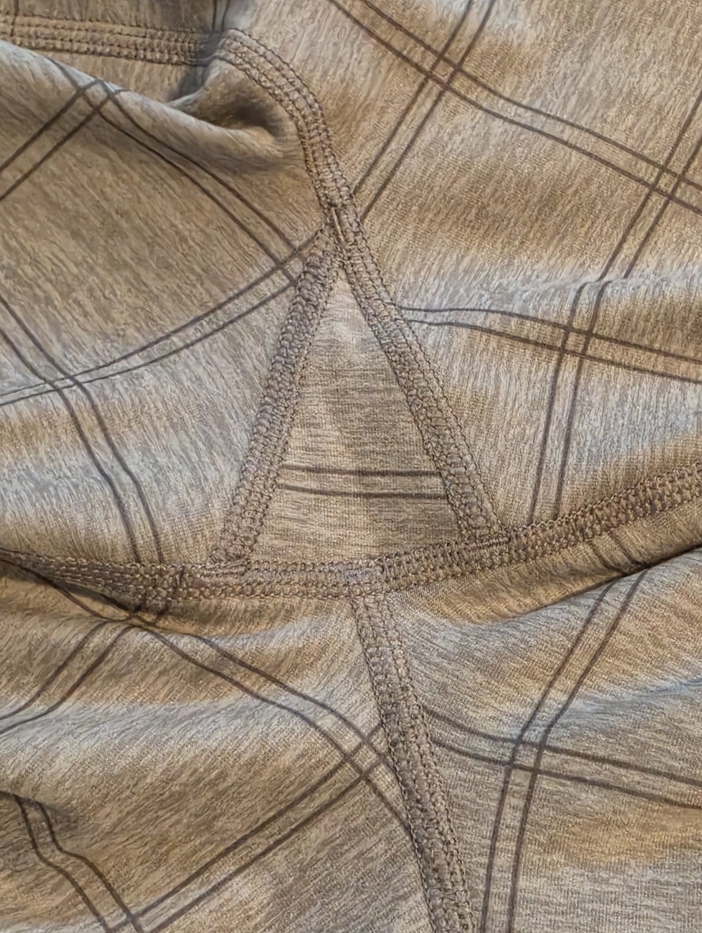 Vuori Clean Elevation Leggings M Windowpane Grid DreamKnit Move High Rise 7/8 - Picture 9 of 9